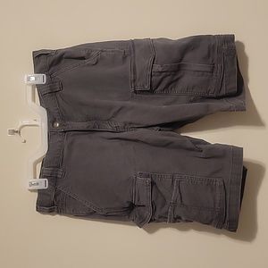 Men's Carhartt canvas cargo shorts - basically new